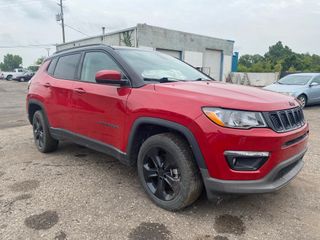 2018 Jeep Compass Altitude 4x4 - Exterior Front Right Corner Image